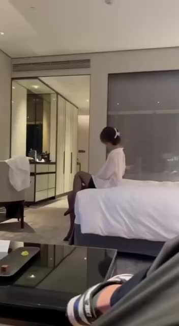 会享受的人妻露脸，迷药加微A qiang8181