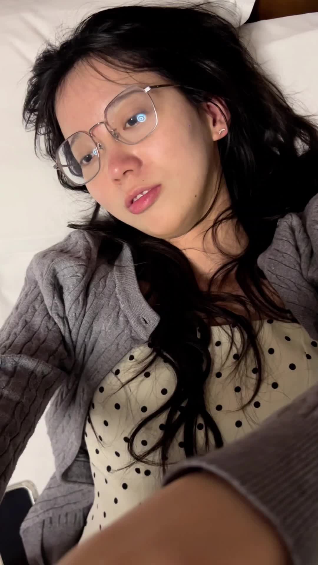 刚结婚的老师偷吃，无套插，迷药加微